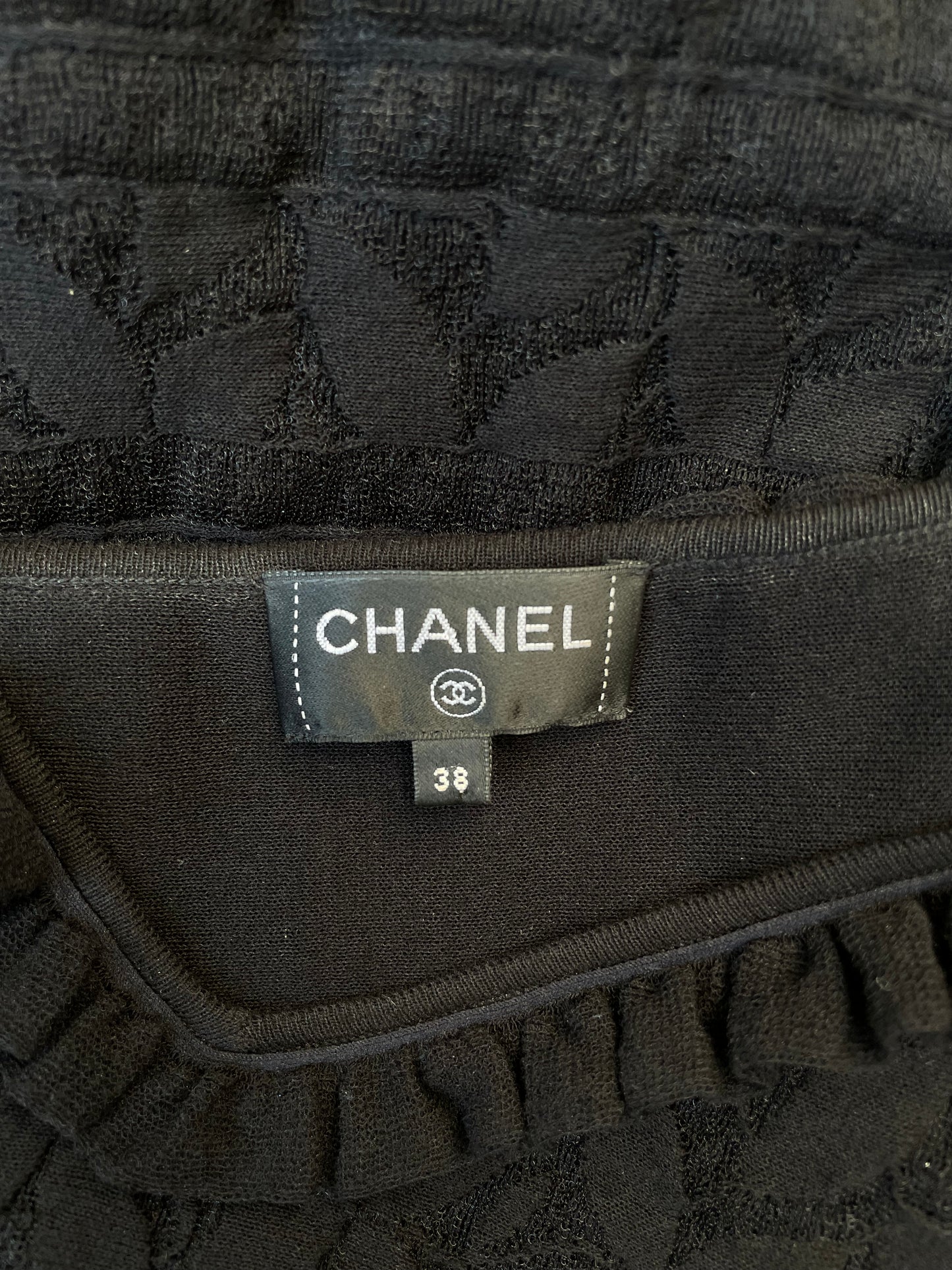 Robe noire Chanel