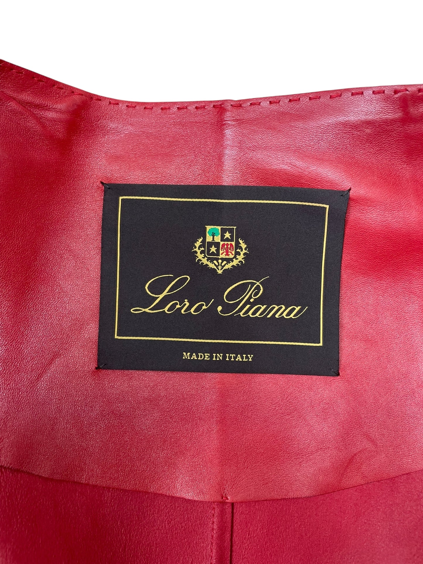 Manteau en cuir rouge Loro Piana