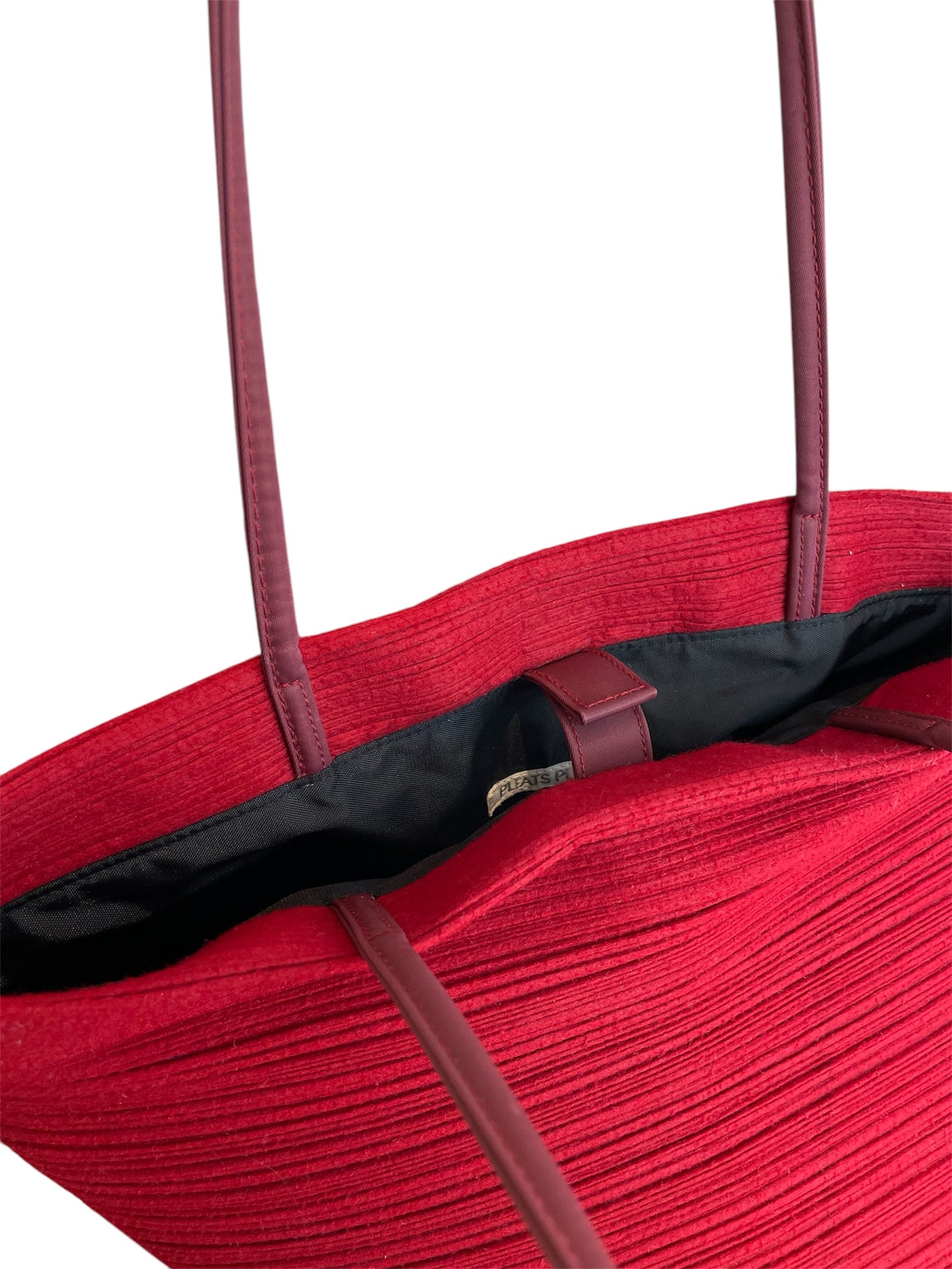 Sac Pleats Please d'Issey Miyake