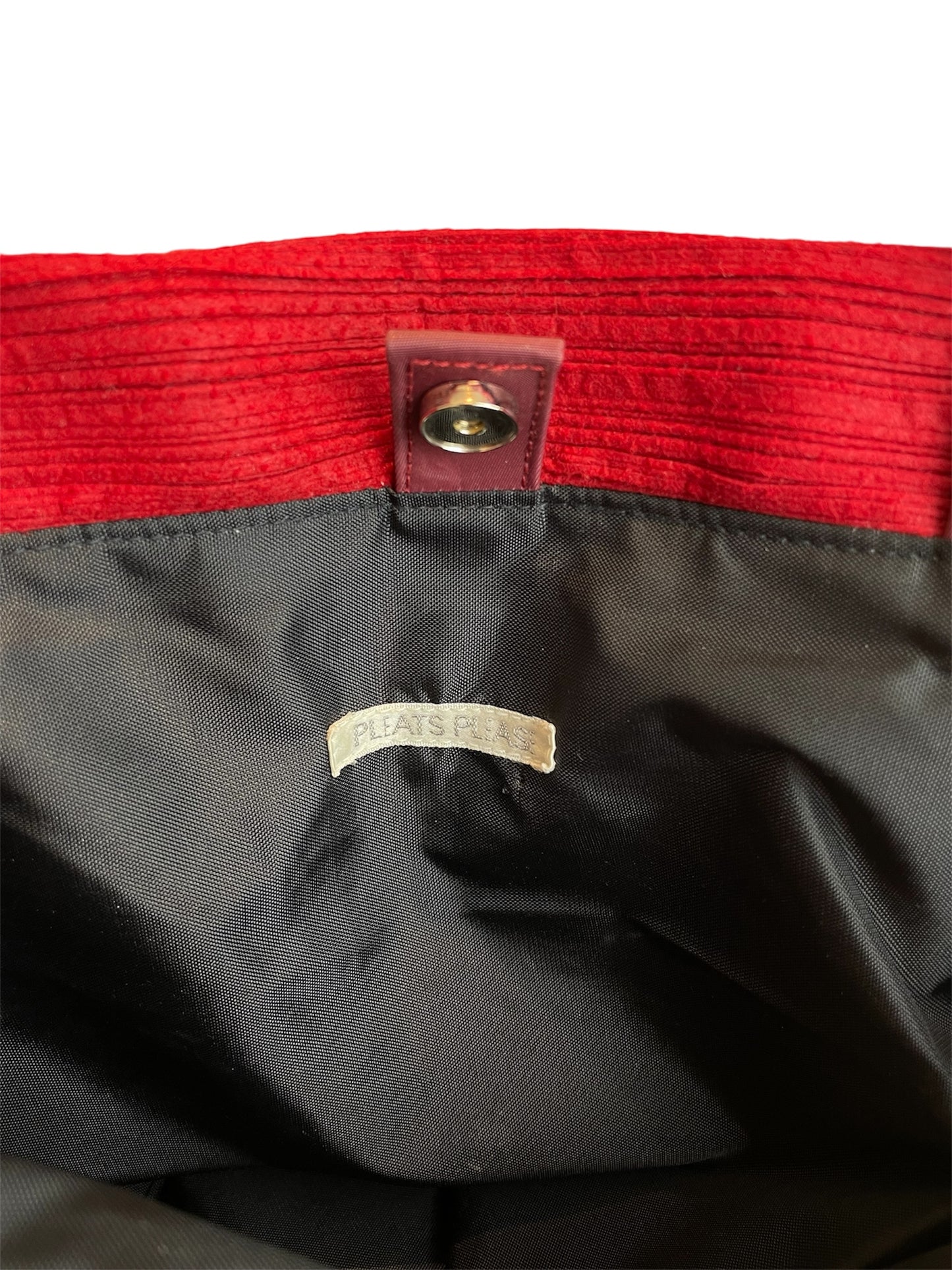 Sac Pleats Please d'Issey Miyake