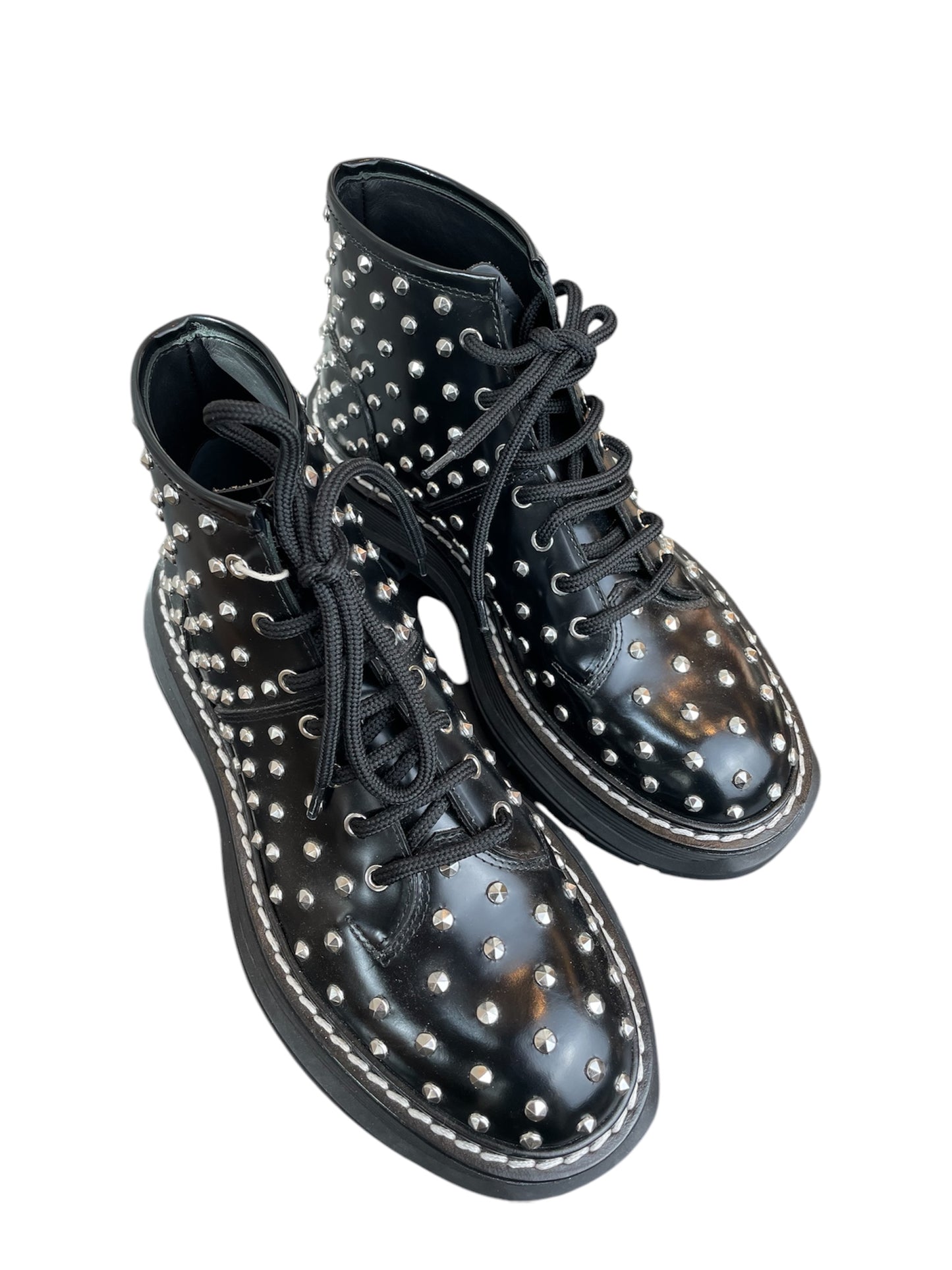 Bottes cloutées Alexander McQueen