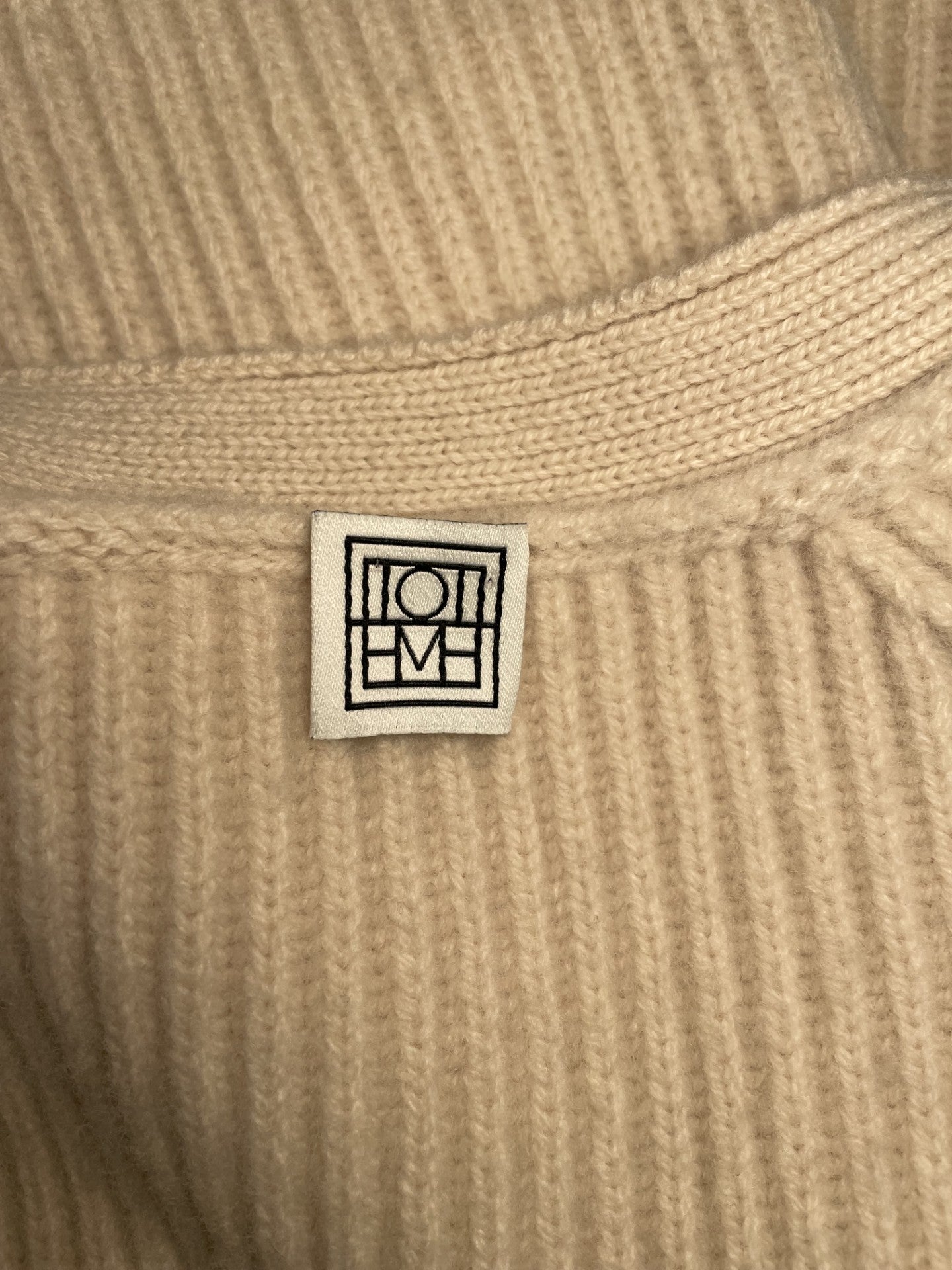 Cardigan Totême