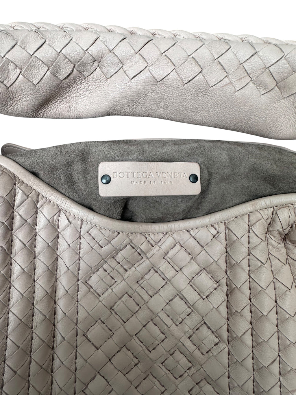 Sac hobo Bottega Veneta en cuir Intrecciato poudre