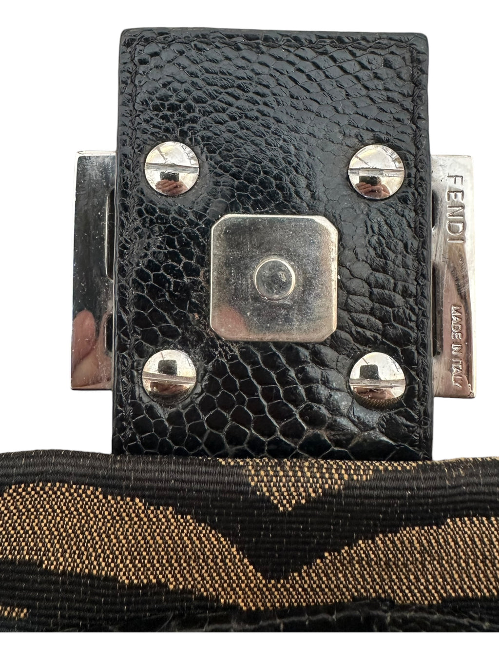 Sac à main Fendi Vintage Baguette brodé de perles