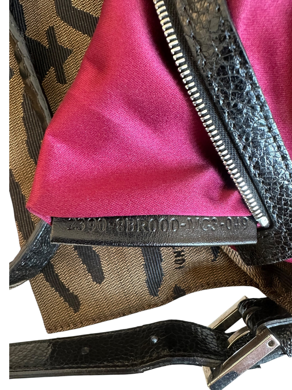 Sac à main Fendi Vintage Baguette brodé de perles