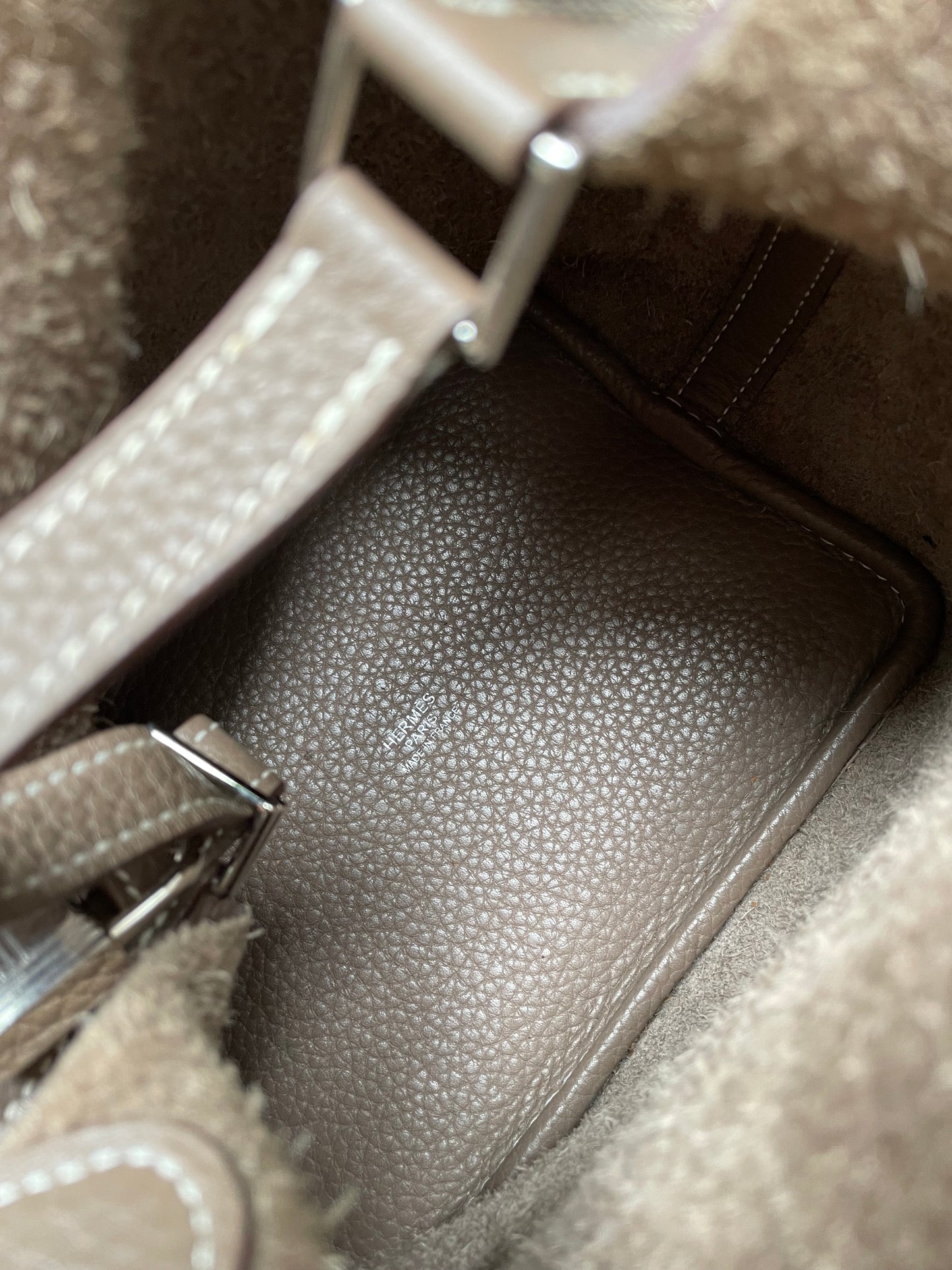 Hermes Sac Picotin 18 Etoupe Taurillon Clemence
