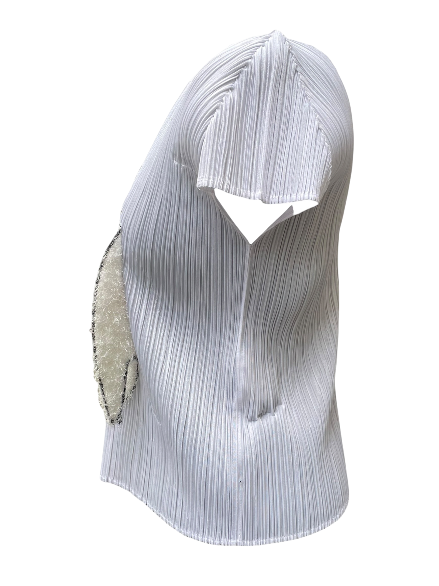 Issey Miyake - Haut plissé blanc avec motif pingouin texturé