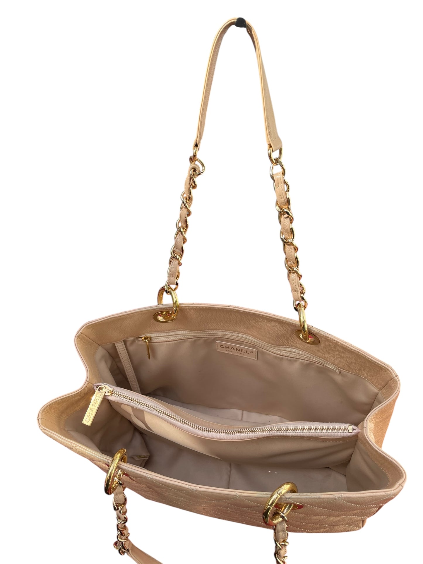Chanel Classic Beige/Nude Quilted Leather Handbag