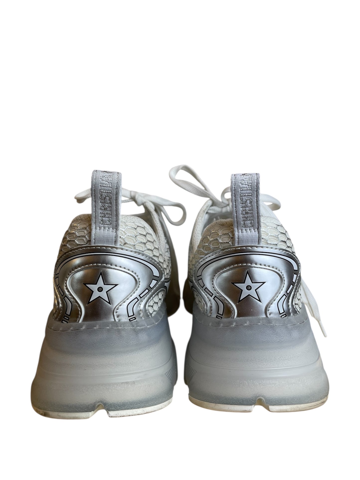 Dior Vibe Sneakers